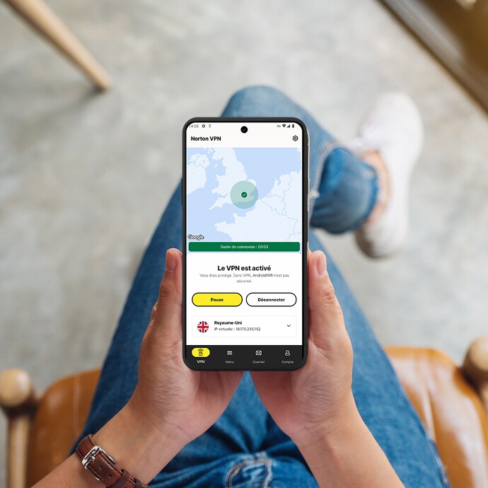 Téléphone avec « VPN activé » sur l'écran